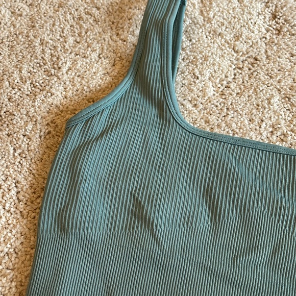 Amazon Ribbed Sports Bra - Picture 2 of 5